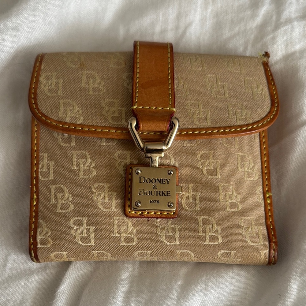 Dooney & Bourke Tan Wallet